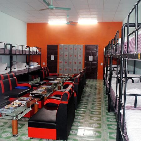 Phong Nha Backpacker Hostel Εξωτερικό φωτογραφία