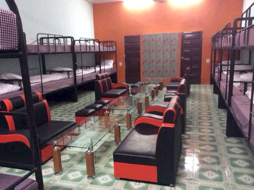 Phong Nha Backpacker Hostel Εξωτερικό φωτογραφία